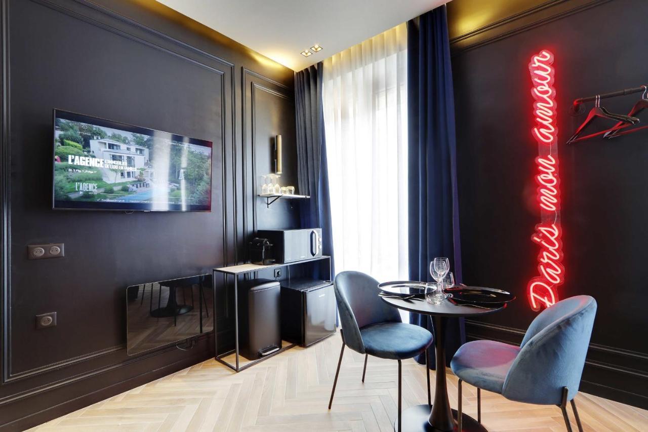 Couples Getaway Unit With Jacuzzi - City Center Paris Dış mekan fotoğraf